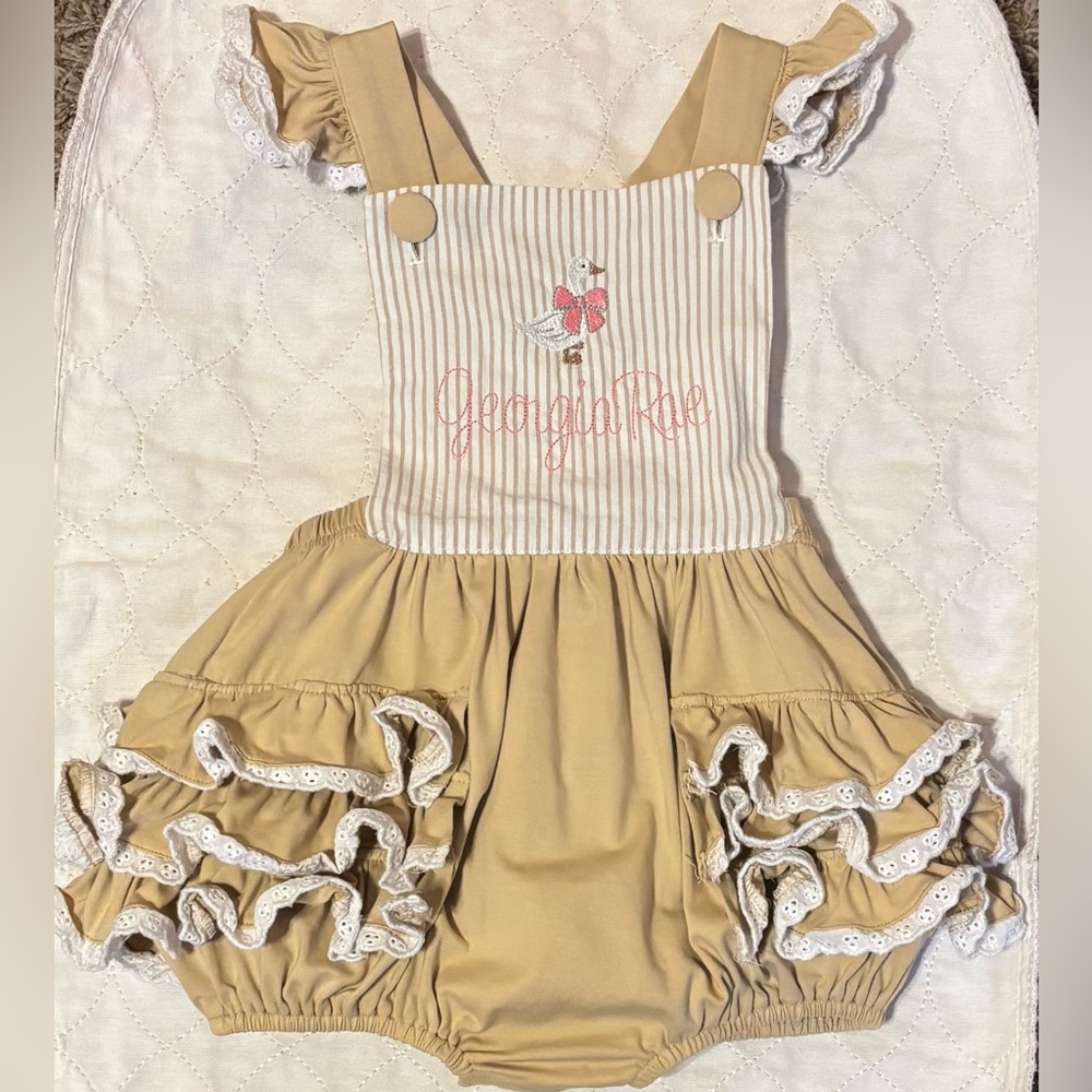 2T “Georgia Rae” Monogrammed Bubble (Busy Bees Smocks)